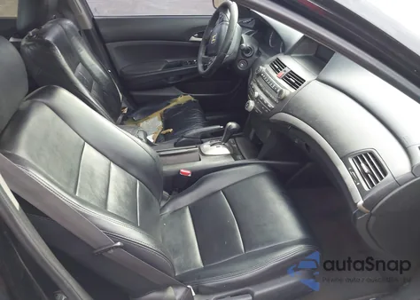 2011 Honda Accord 2.4 Se z USA, uszkodzony, nr VIN 1HGCP2F60BA055398